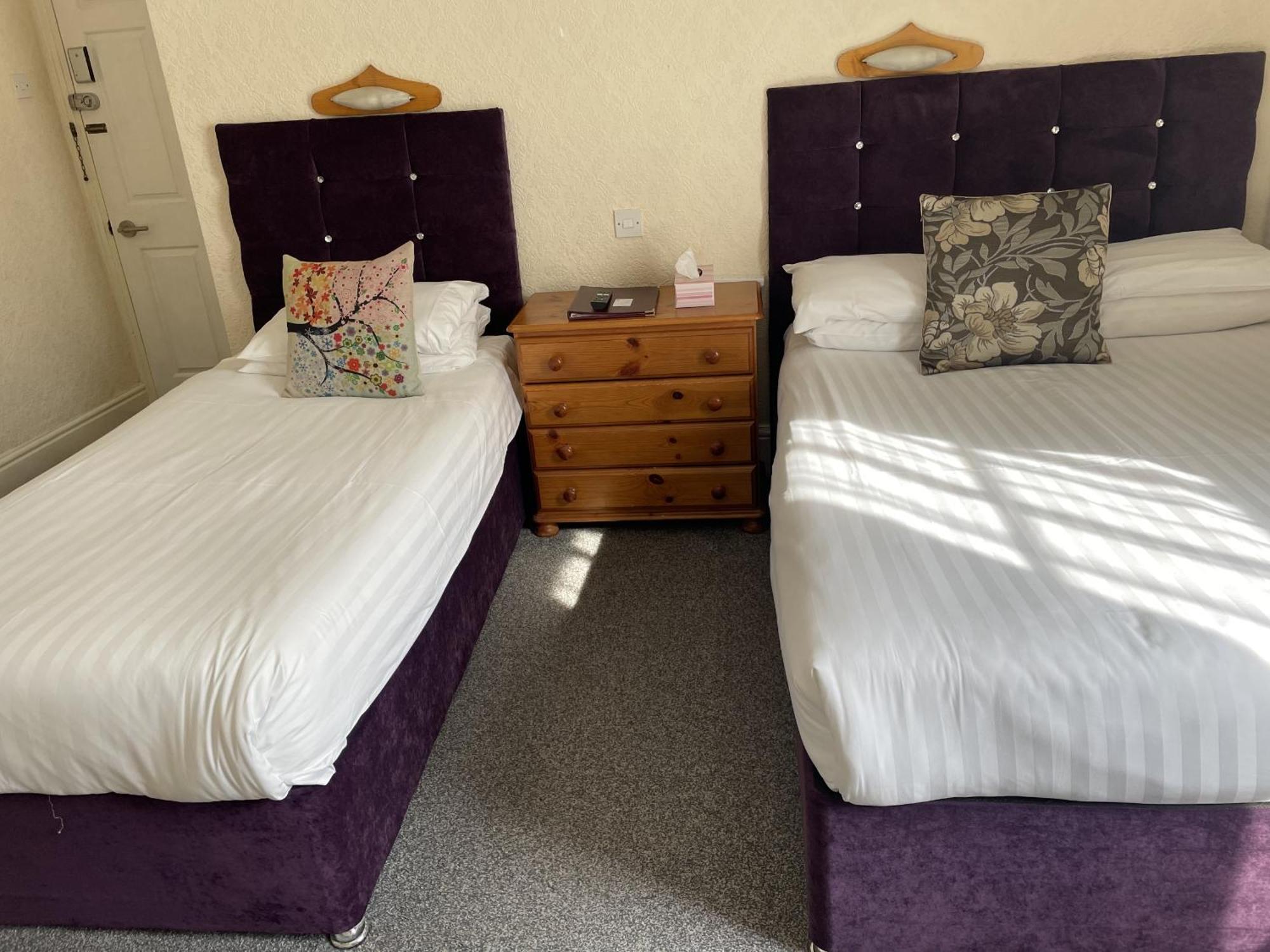 Diamonds Guest house 3*