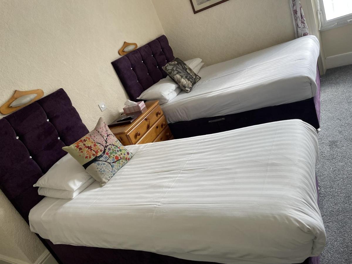 Diamonds 3* York
