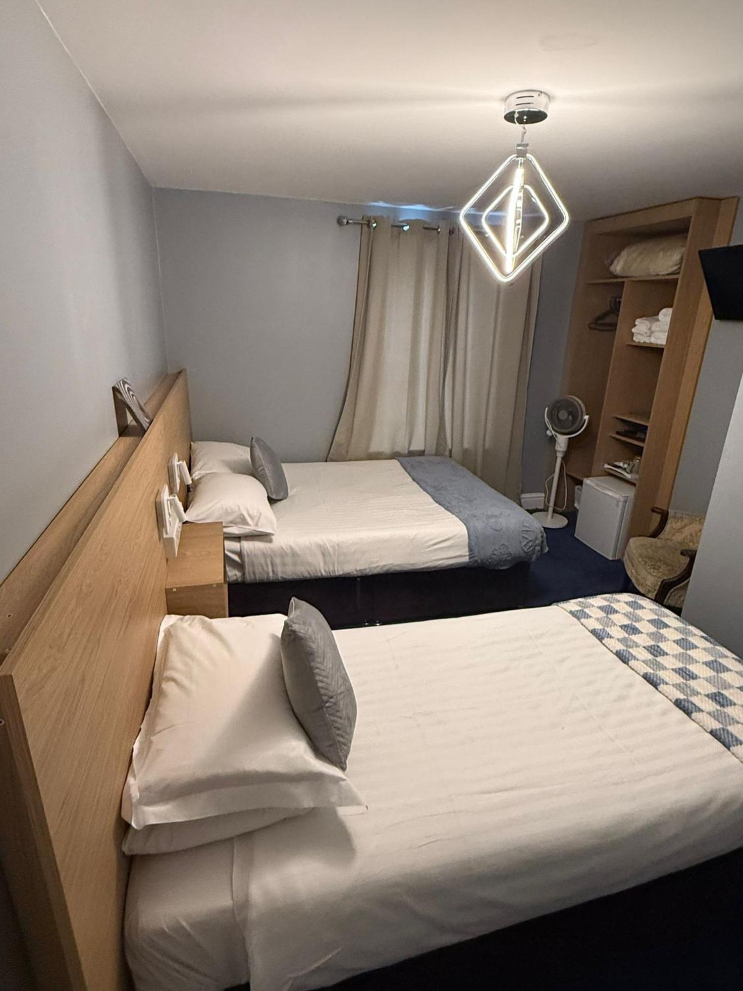 Diamonds 3* York