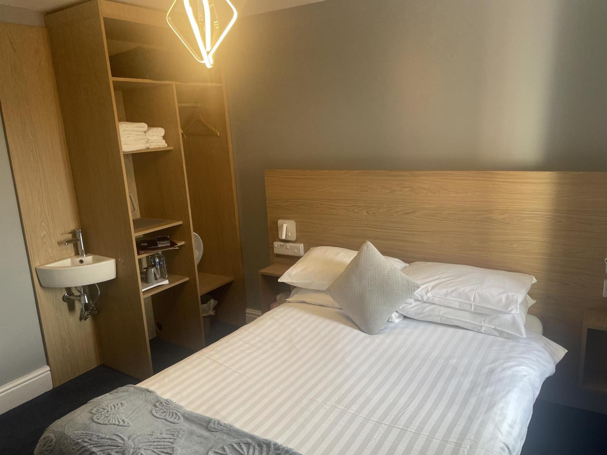 Diamonds 3* York